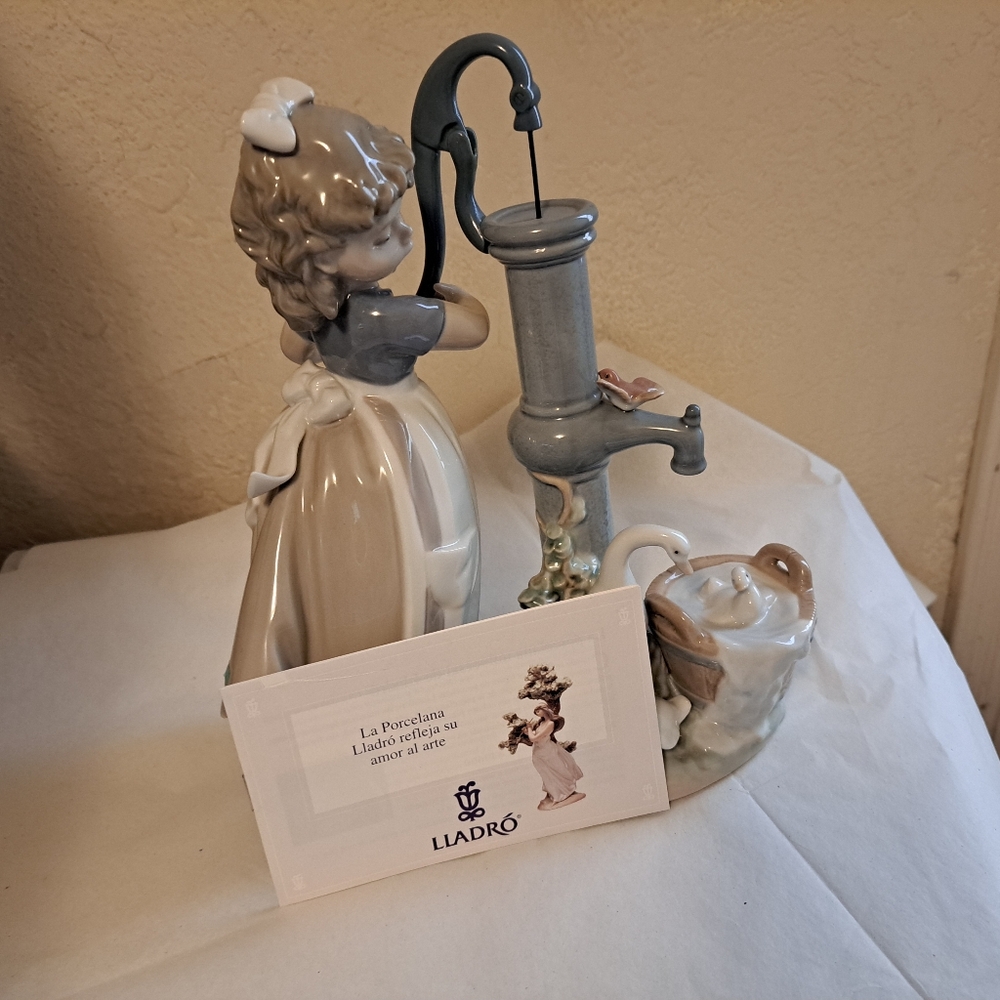 Lladro vintage 1985 Summer On The Farm 5285 figurine  original box